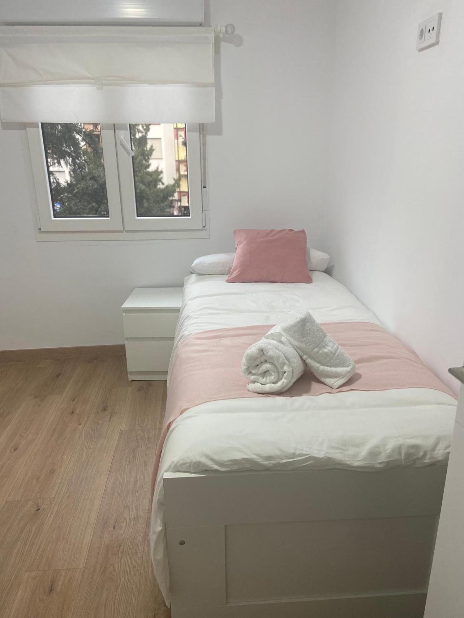 Dh Apartamento Turistico Cangas de Onís Exterior photo